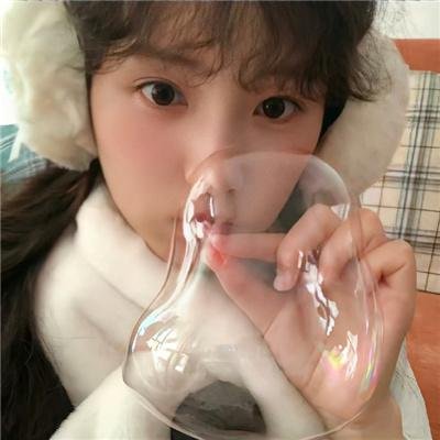 高山上的热气球